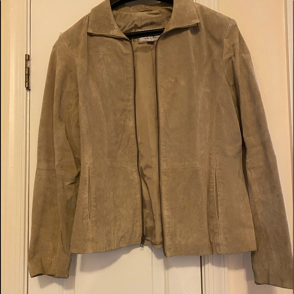 Tan Wilson leather suede jacket, super cute!